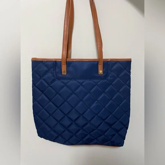 Handbag - Picture 2 of 4